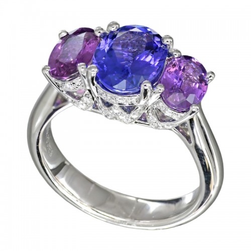 Jyes's Diamond Basket 3-Stone Ring