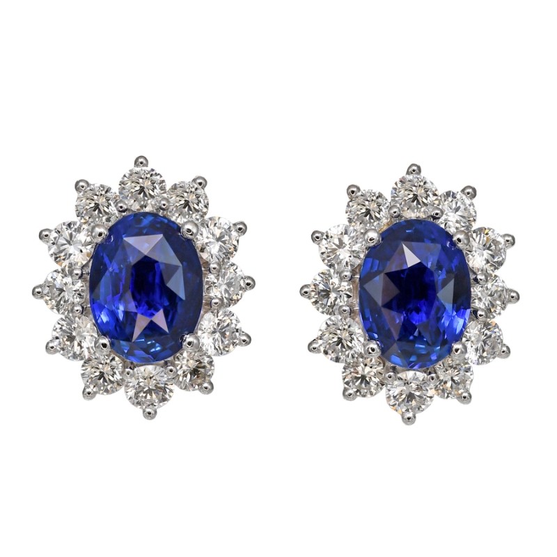 Jyes's Diamond Halo Earrings