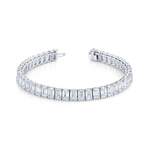 Norman Silverman 22.86 Carat Emerald Cut Diamonds Platinum Bracelet