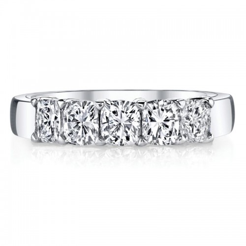 Deutsch Signature 5 Cushion Diamond Shared Prong Basket Set Band