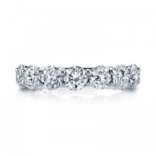 Deutsch Signature 7 Round Diamond Shared Prong Basket Set Band