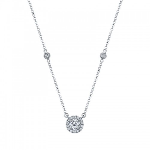 Deutsch Signature Round Shape Halo Pendant With A Round Center