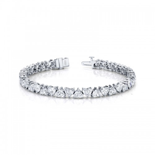 Norman Silverman 15.86 Carat 18K White Gold Heart Shape Straight Line Bracelet