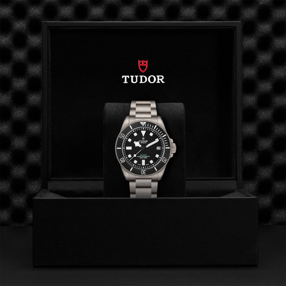 TUDOR Pelagos Watch - M2543C1A7NU-0001 at Deutsch Fine Jewelry
