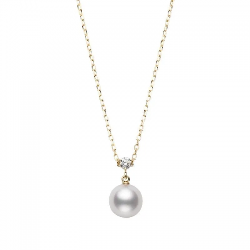 Mikimoto 18K Yellow Gold Classic Pearl Pendant Necklace With A Diamond
