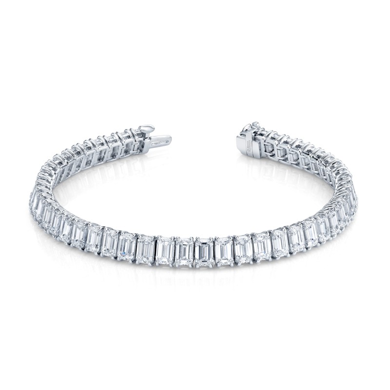 Norman Silverman 19.50 Carat Emerald Cut Diamond 4-Prong Straight Line Bracelet