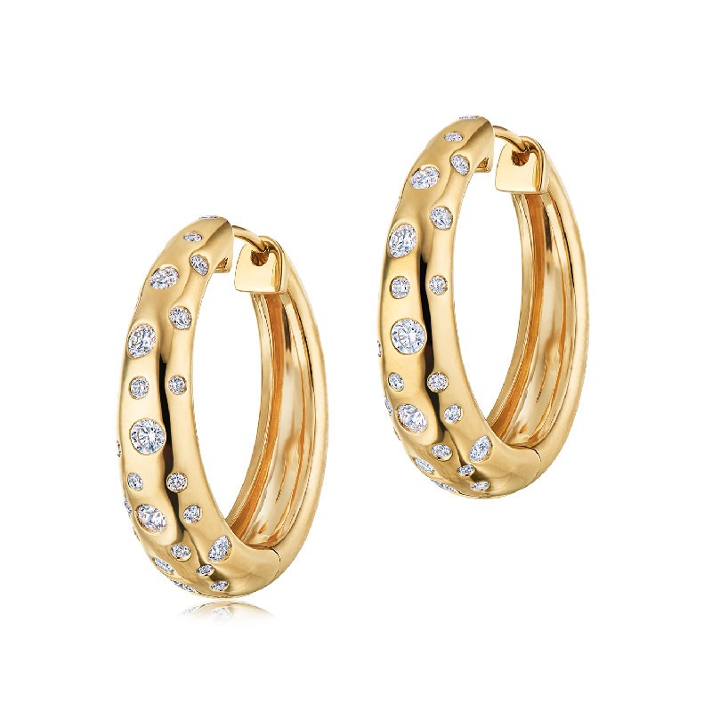 Kwiat Yellow Gold Cobblestone Hoop Earrings With Diamond Accents