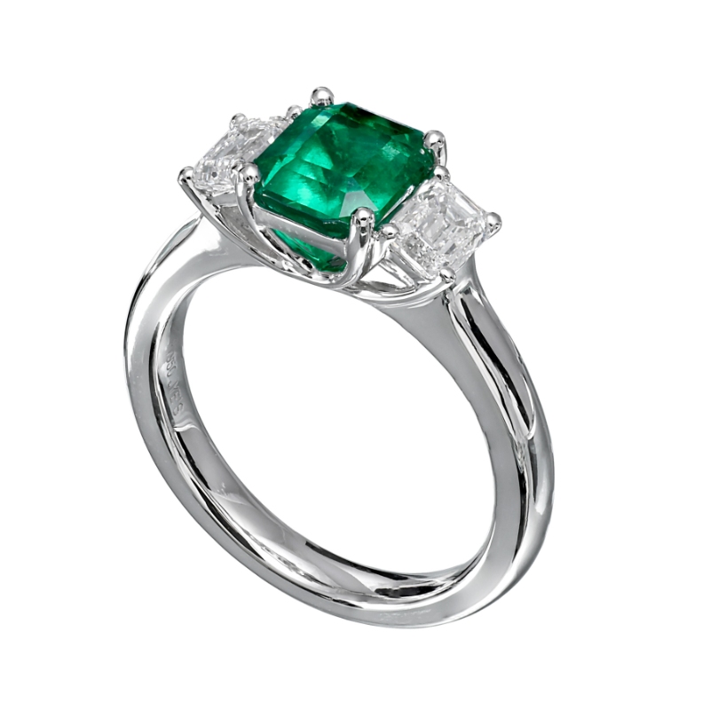 Jyes's Diamond Sides 3-Stone Ring