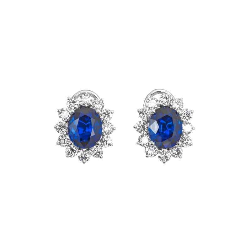 Jyes's Diamond Halo Earrings