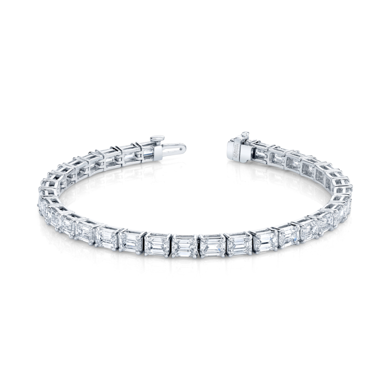 Norman Silverman 13.77 Carat Platinum Emerald Cut Diamonds East-West Straight Line Bracelet