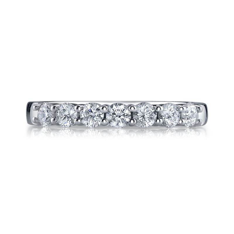 Deutsch Signature Shared Prong Diamond Halfway Band