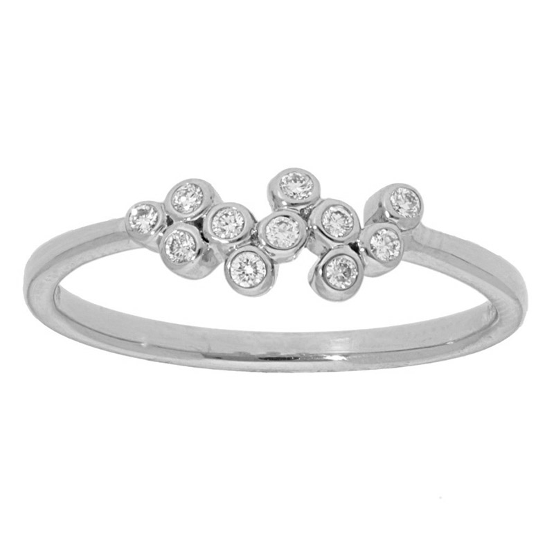 Deutsch Signature Scattered Diamond Bezel Ring