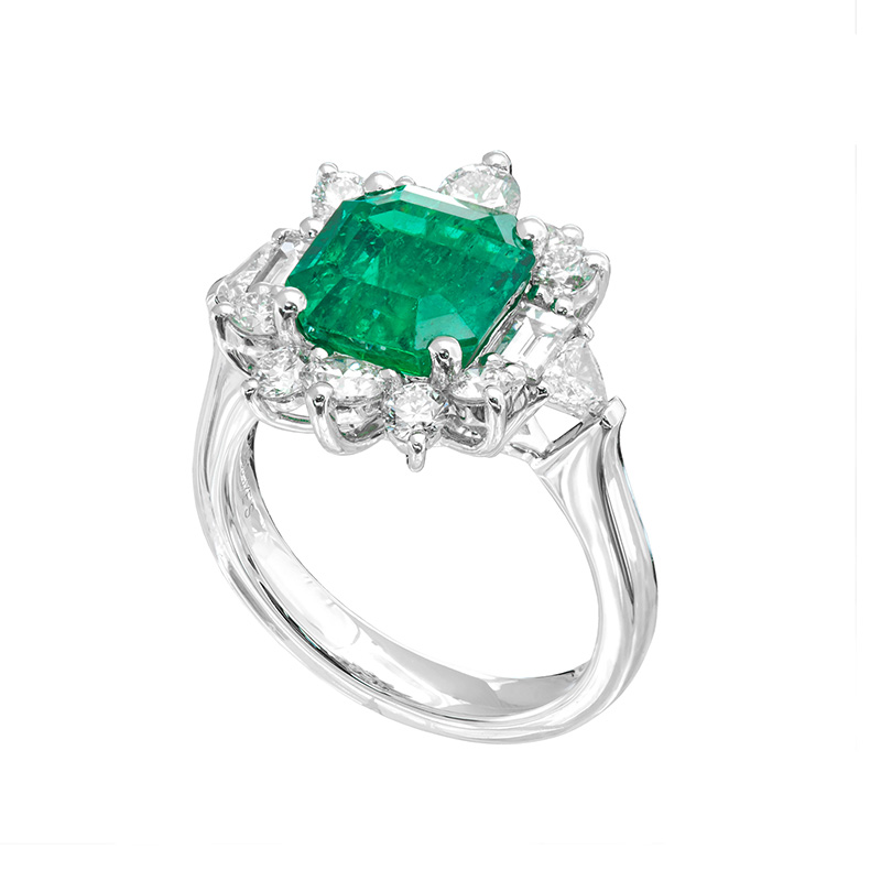Jye's EC Emerald and diamond Halo Ring
