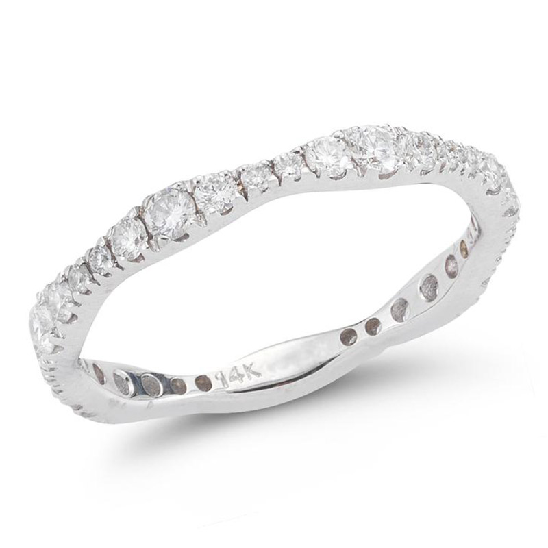 Deutsch Signature Graduating Diamond Ring