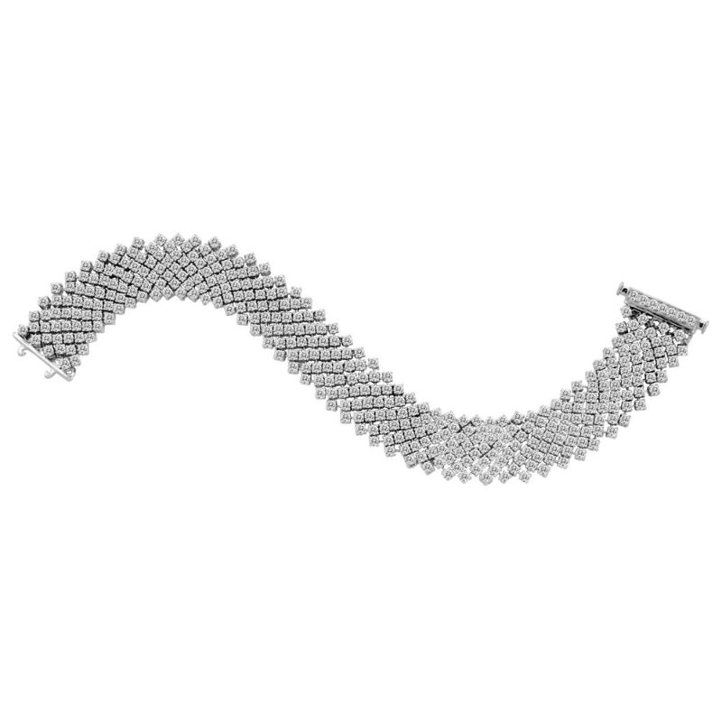 Deutsch Signature Cashmere Diamond Bracelet