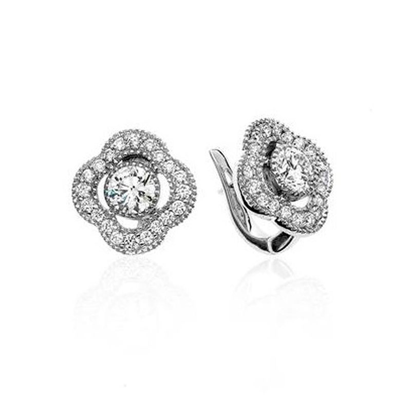 Deutsch Signature Diamond Earrings with Clover Border