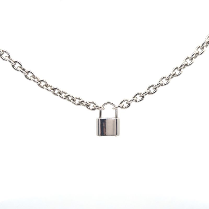 Vincent Peach Chain Lock Necklace