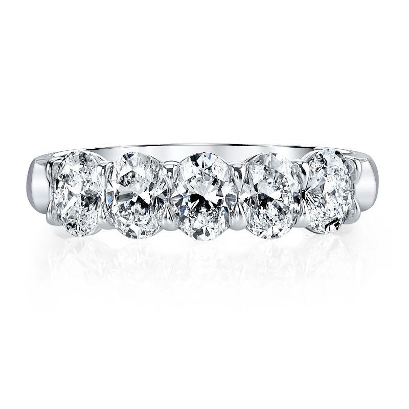 Deutsch Signature 5 Oval Diamond Shared Prong Basket Set Band