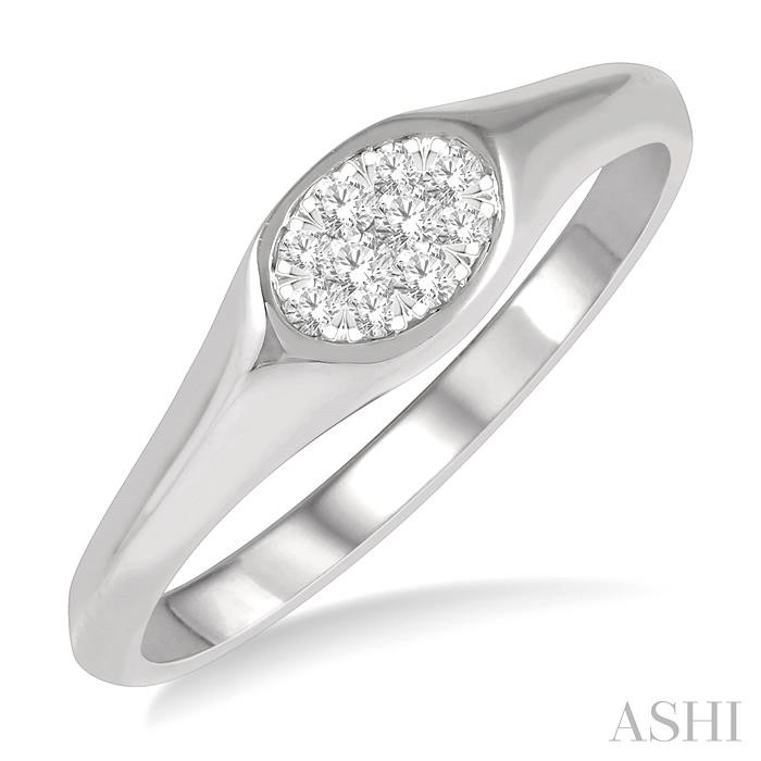 OVAL SHAPE EAST-WEST LOVEBRIGHT ESSENTIAL DIAMOND SIGNET RING