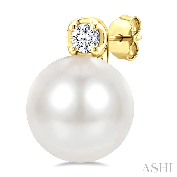 Pearl & Petite Diamond Fashion Earrings