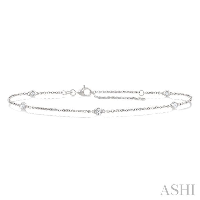 Round Shape Diamond Station Chain Bracelet