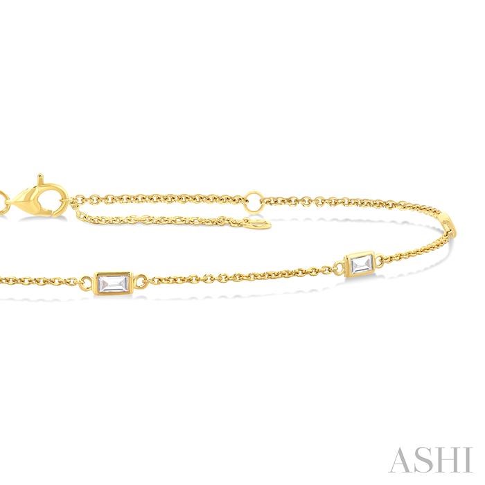 Emerald Shape Chain Station Diamond Bracelet