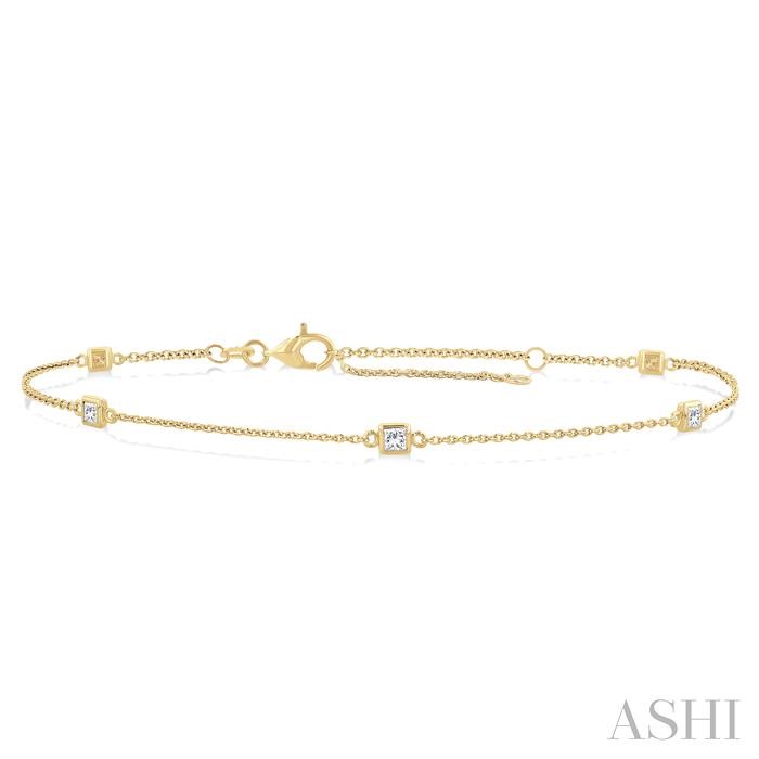 Princess Shape Diamond Station Chain Bracelet