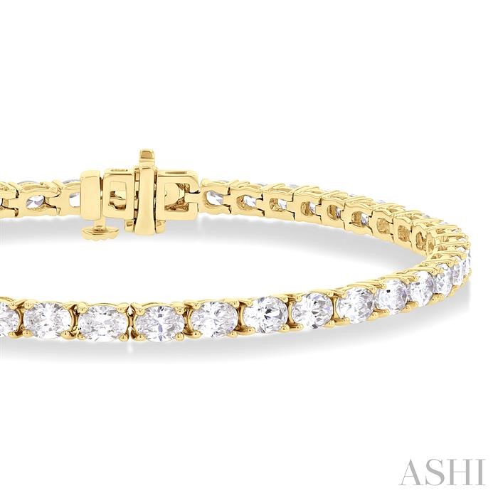 Oval Shape East-West Diamond Tennis Bracelet